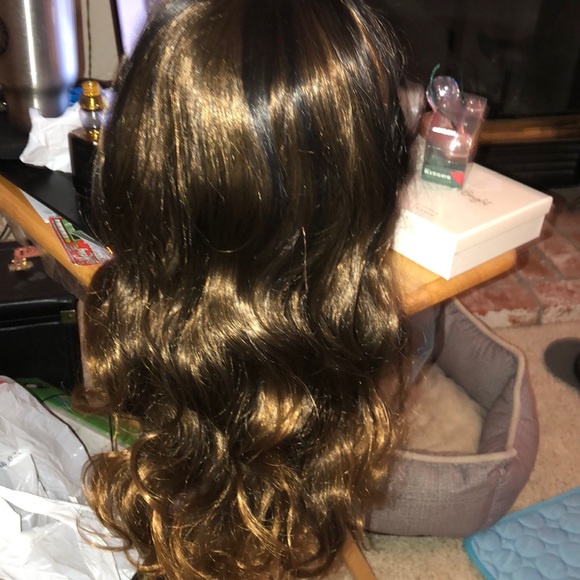 👱🏽♀️NEW HIGH QUALITY FASHION WIG 👱🏽♀️ - Picture 4 of 7